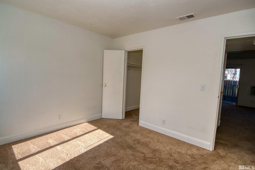 4602 Neil Rd - Photo 6