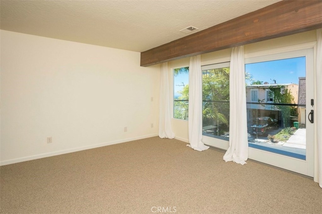 1076 Miramar Street - Photo 10