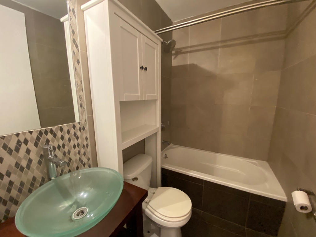 179 Knickerbocker Avenue - Photo 5