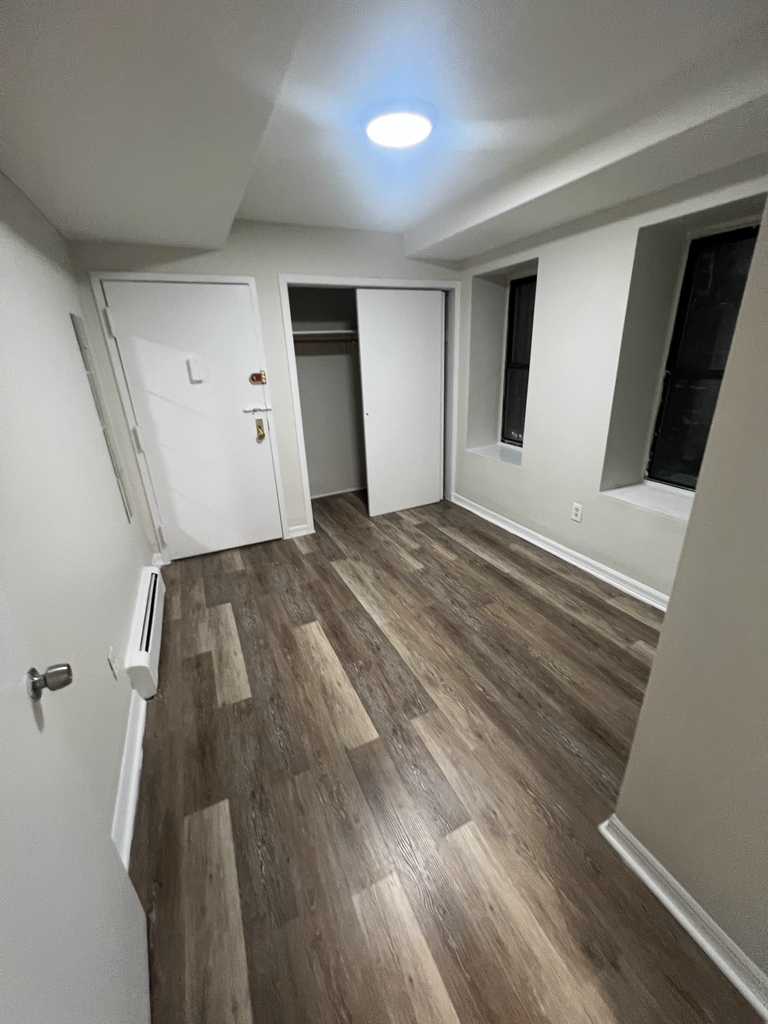 539 West 49th Street #B1 - Photo 9