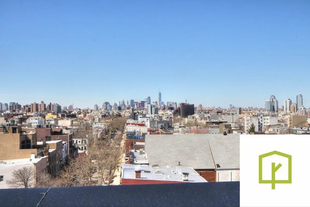 310 Graham Avenue - Photo 8
