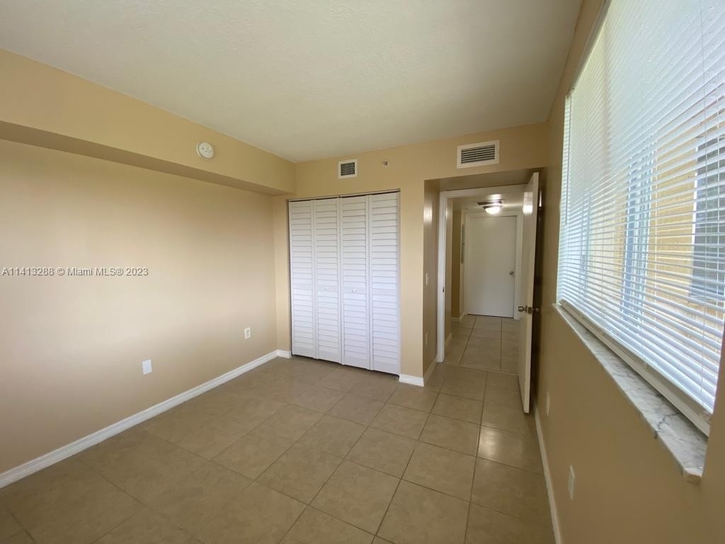 17602 Nw 25th Ave - Photo 17