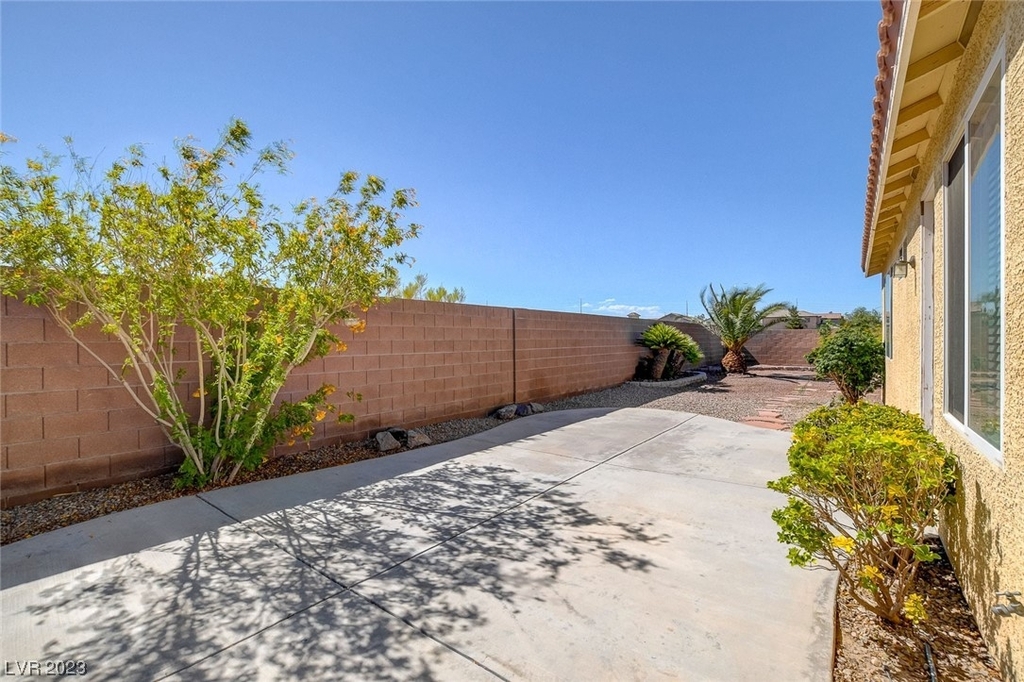 8801 Imperial Forest Street - Photo 38