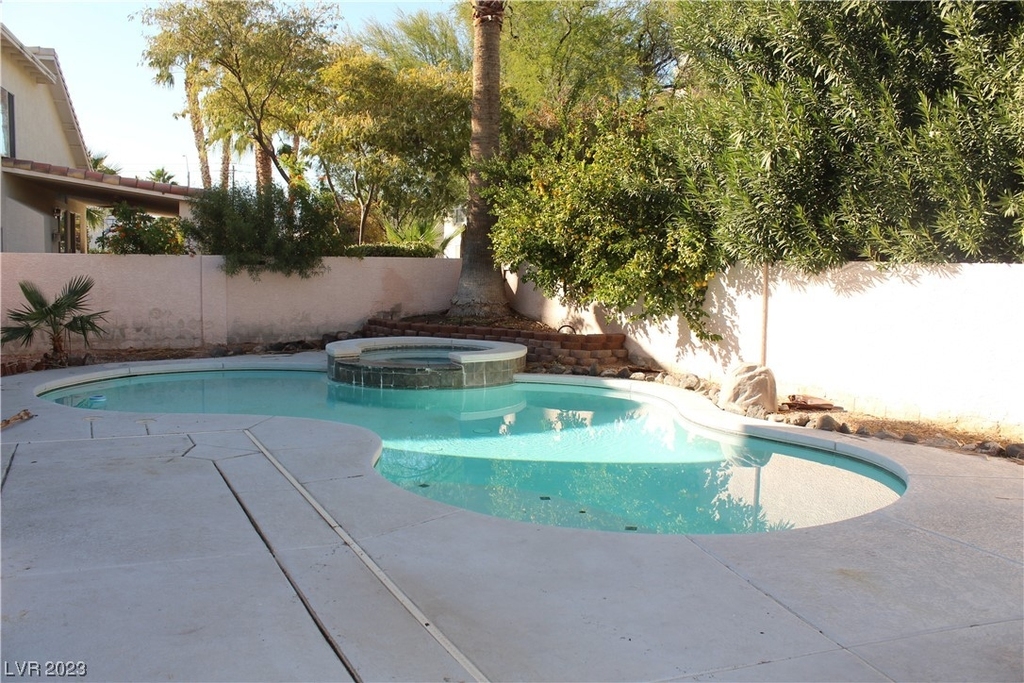 7512 Cathedral Canyon Court - Photo 41