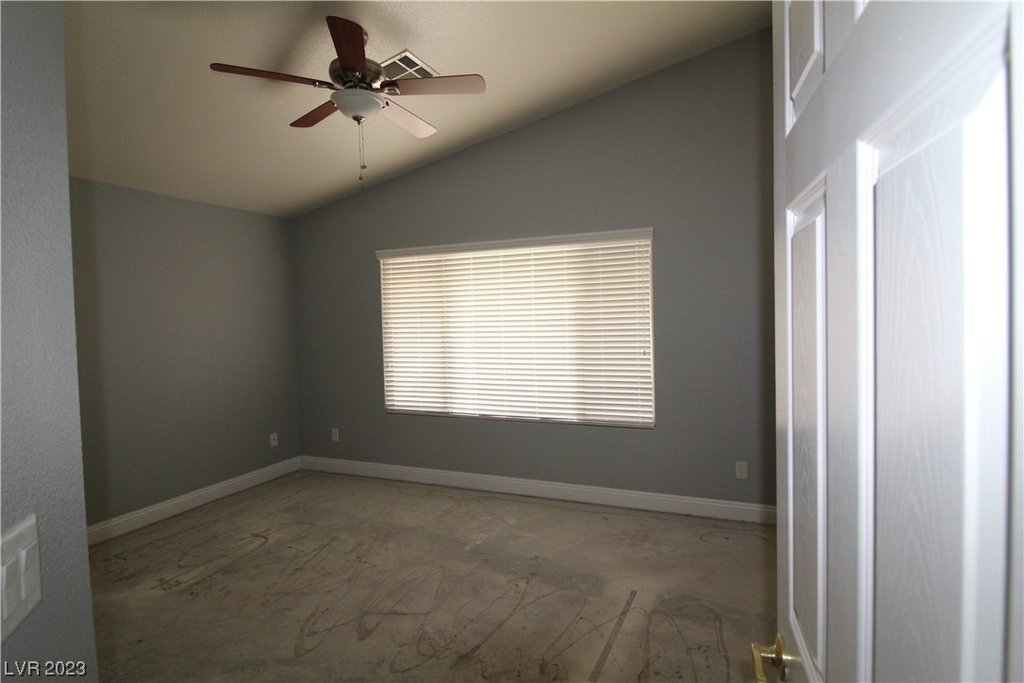 9603 Bandera Creek Avenue - Photo 14