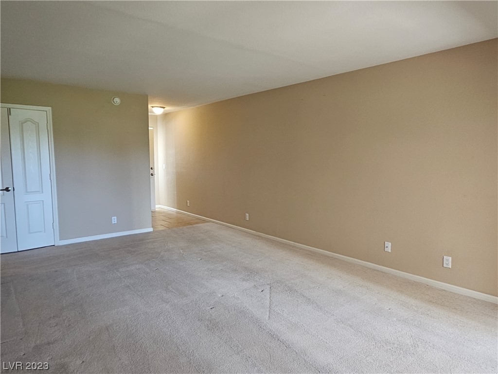 2831 Geary Place - Photo 2