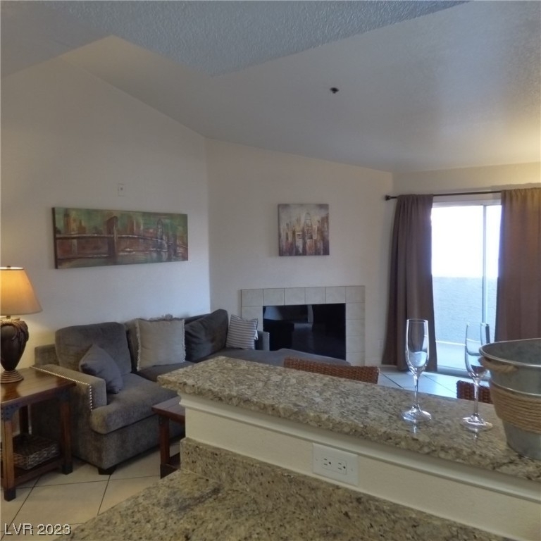 4200 S Valley View Boulevard - Photo 16
