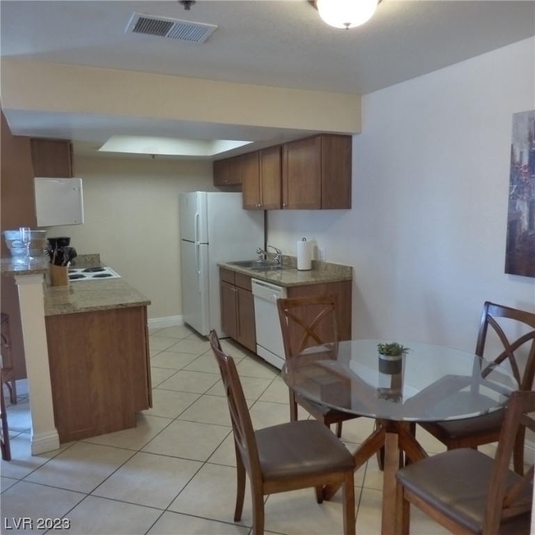 4200 S Valley View Boulevard - Photo 4