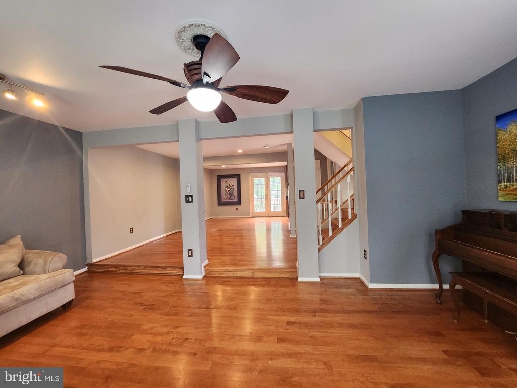 13923 Middle Creek Place - Photo 3