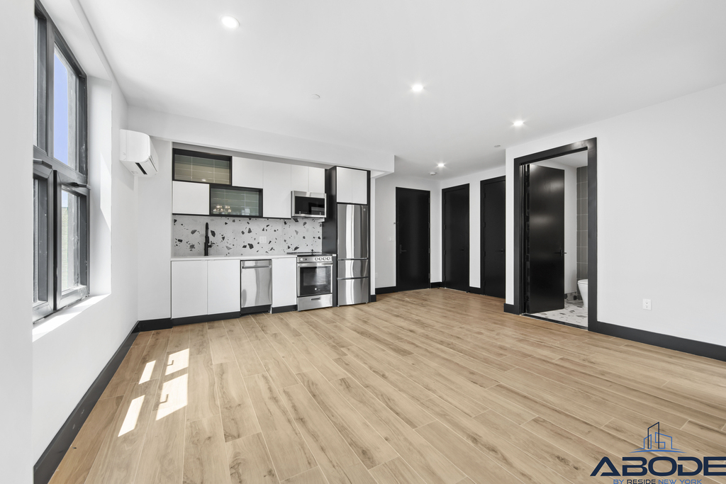828 New York Avenue - Photo 0