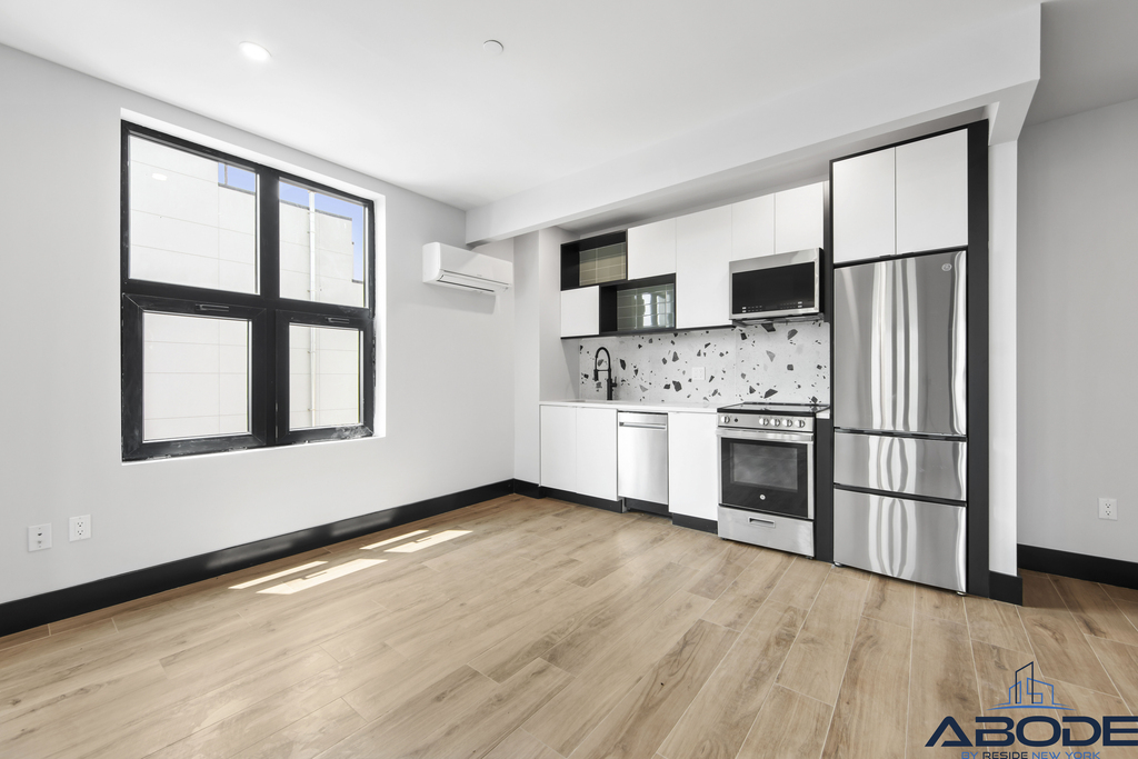 828 New York Avenue - Photo 1