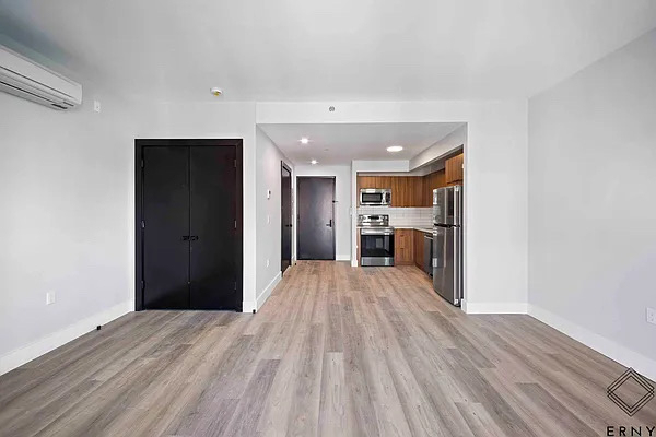 1119 Foster Avenue - Photo 12