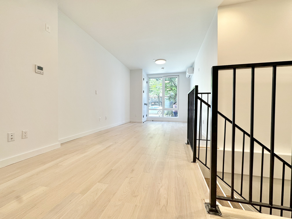 630 Grand Street - Photo 8