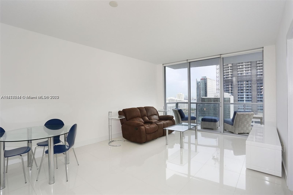 1050 Brickell Ave - Photo 8