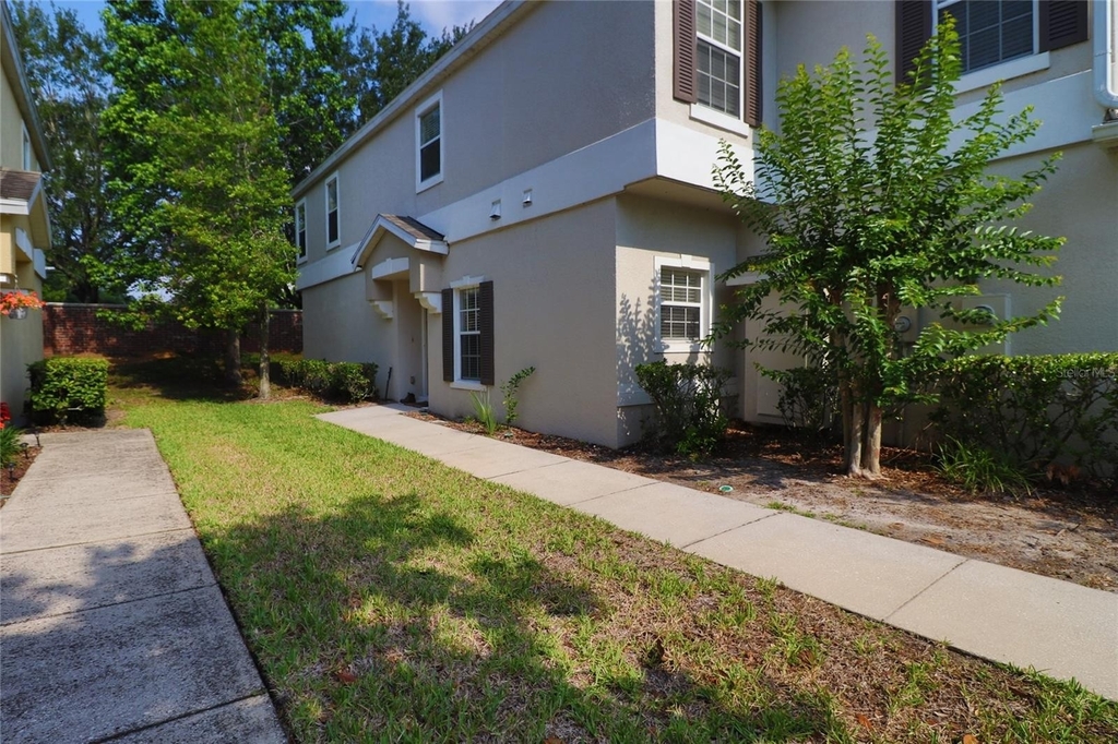 1934 Beacon Bay Court - Photo 1