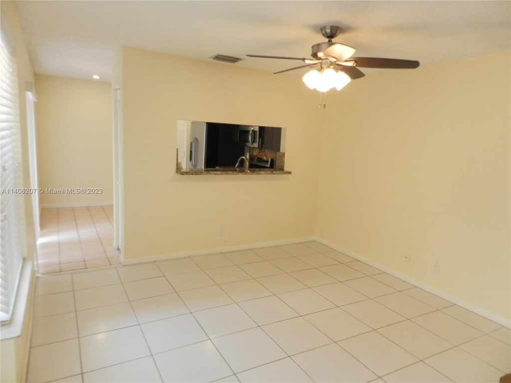 11083 Chandler Dr - Photo 12