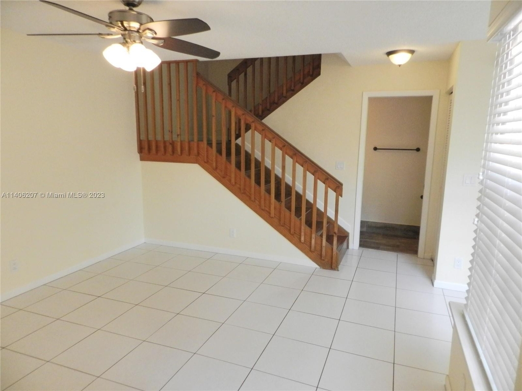 11083 Chandler Dr - Photo 13