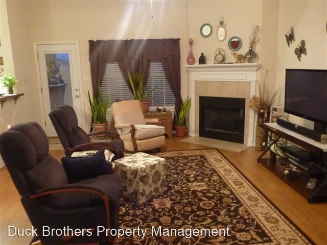 2512 Massey - Photo 2