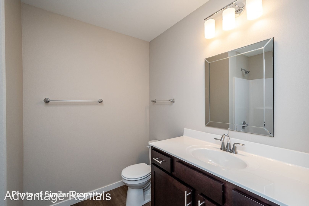 602 Catherine Drive - Photo 1