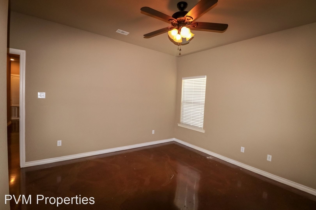 3132 Silver Saddle Drive - Photo 23