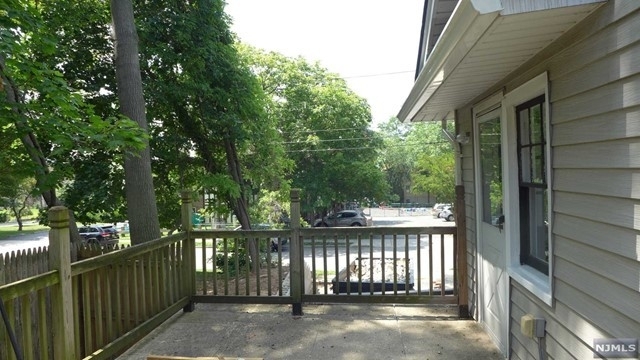 151 Leonia Avenue - Photo 13