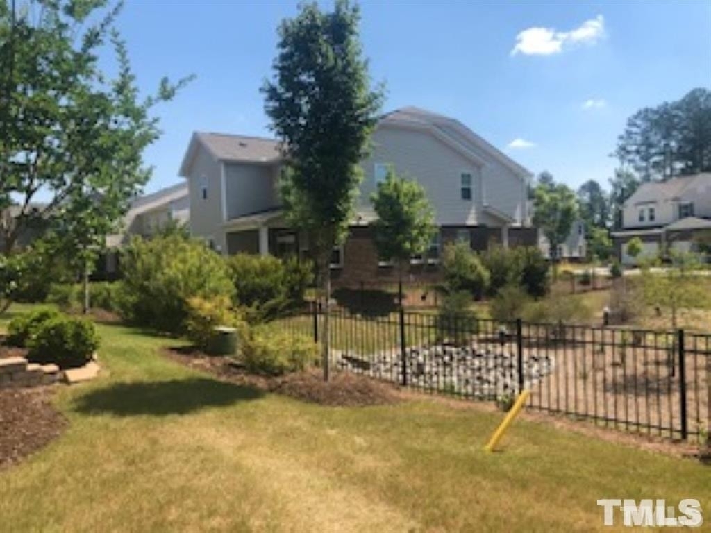 1404 Glenwater Drive - Photo 9