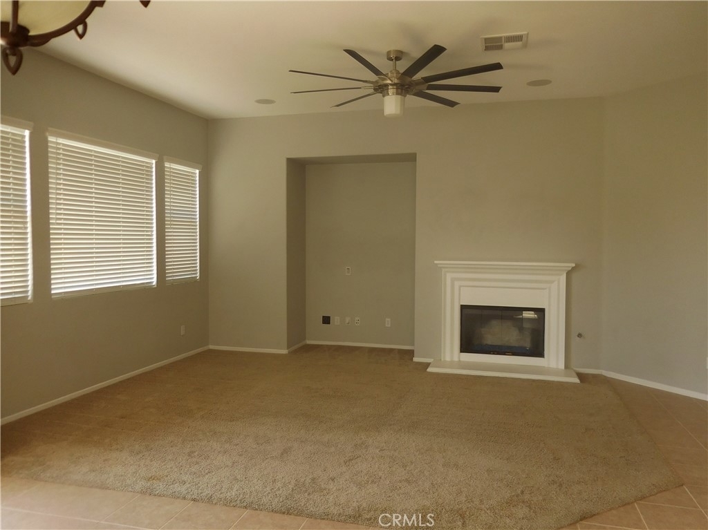 32402 Safflower Street - Photo 10