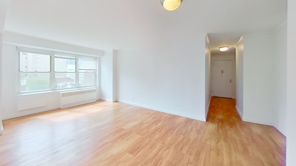 747 10th Avenue - Photo 0