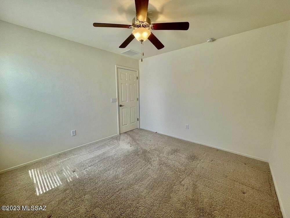 10447 S Boothill Way - Photo 10