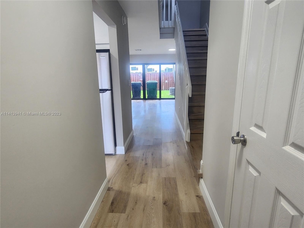 14216 Sw 57th Ln - Photo 2