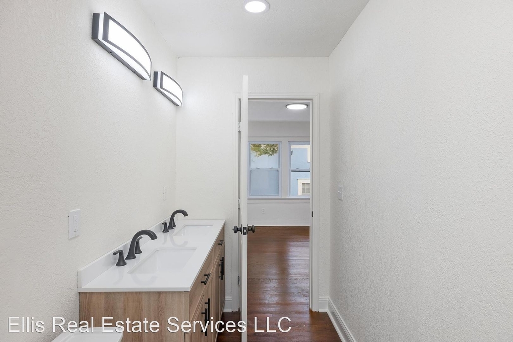 5909 Holmes St. - Photo 11