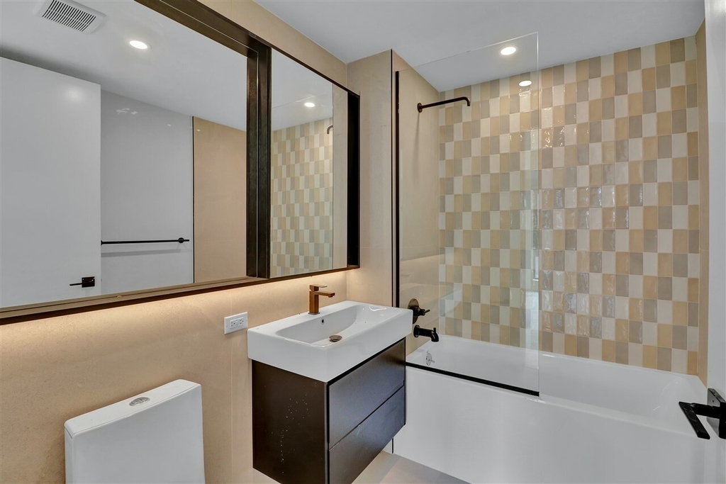 130 Hope Street - Photo 5