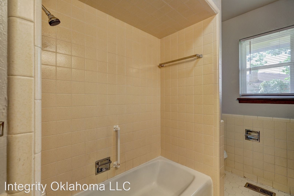 5800 Melton Dr. - Photo 64