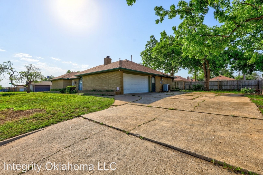 5800 Melton Dr. - Photo 3