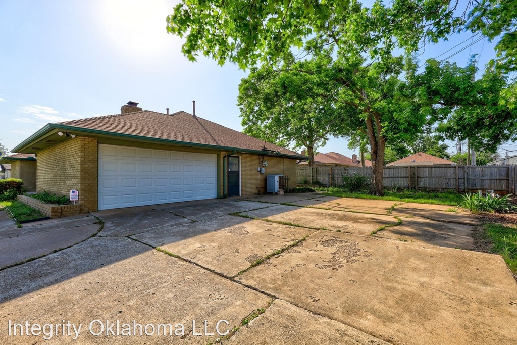 5800 Melton Dr. - Photo 4