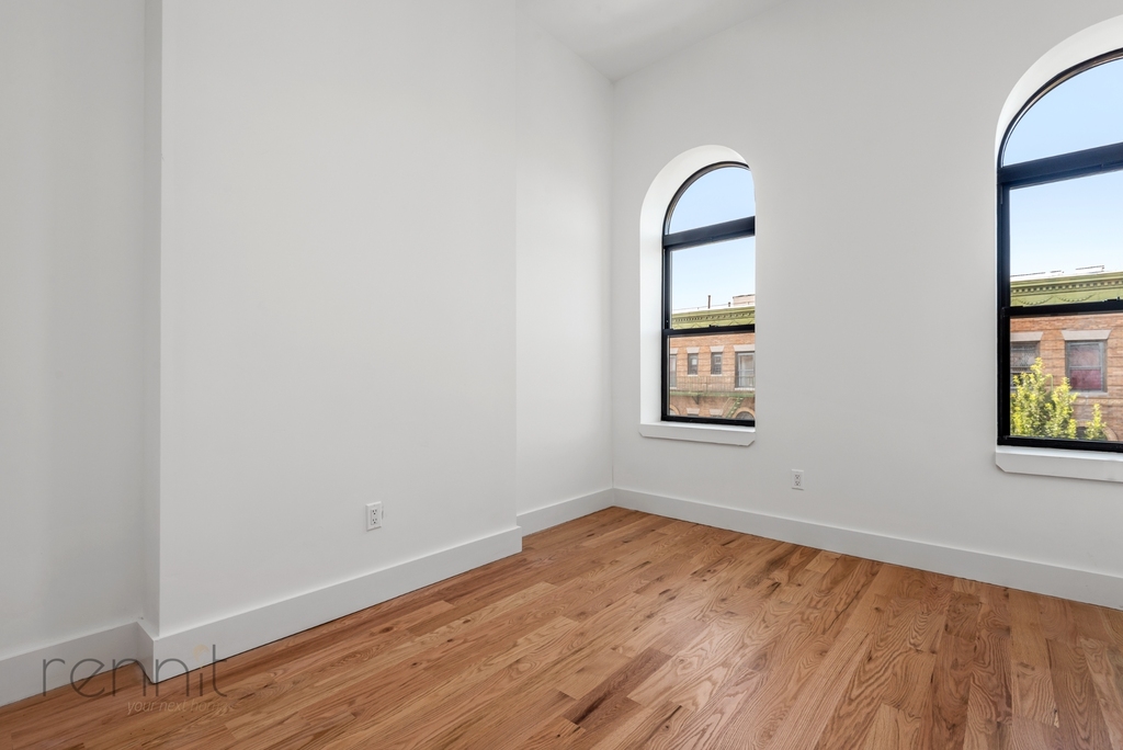 808 Putnam Avenue - Photo 10