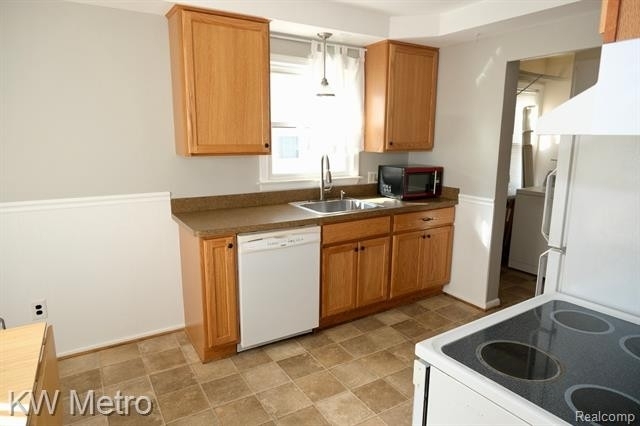 2309 Barrett Avenue - Photo 4