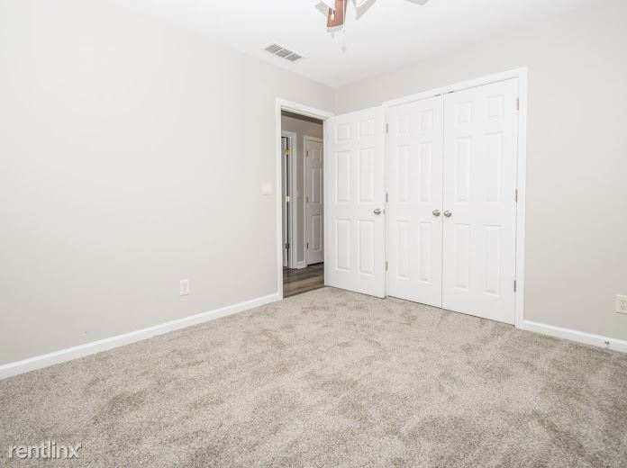 5940 Pine View Court - Photo 23