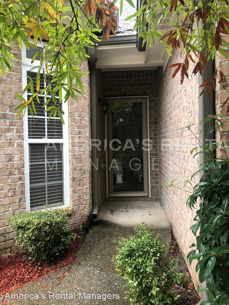 592 Reach Drive - Photo 1