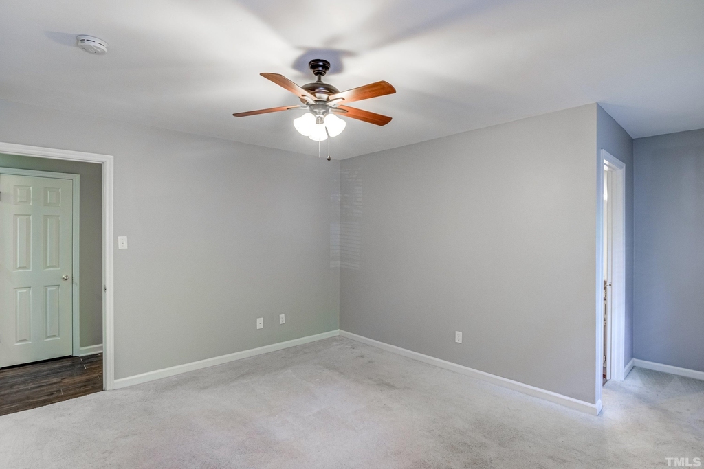 5519 Hamstead Crossing - Photo 13