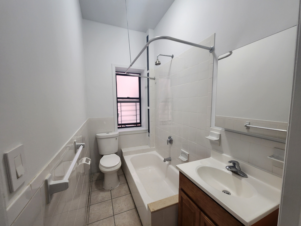 600 West 138th Street - Photo 2