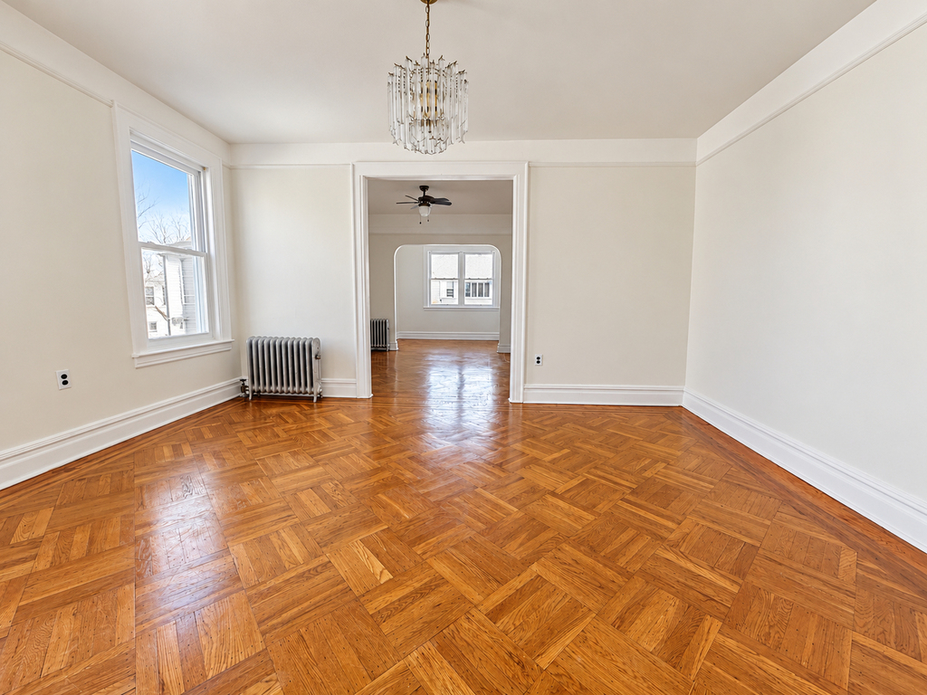 62nd Street and 19th Avenue  - Photo 6
