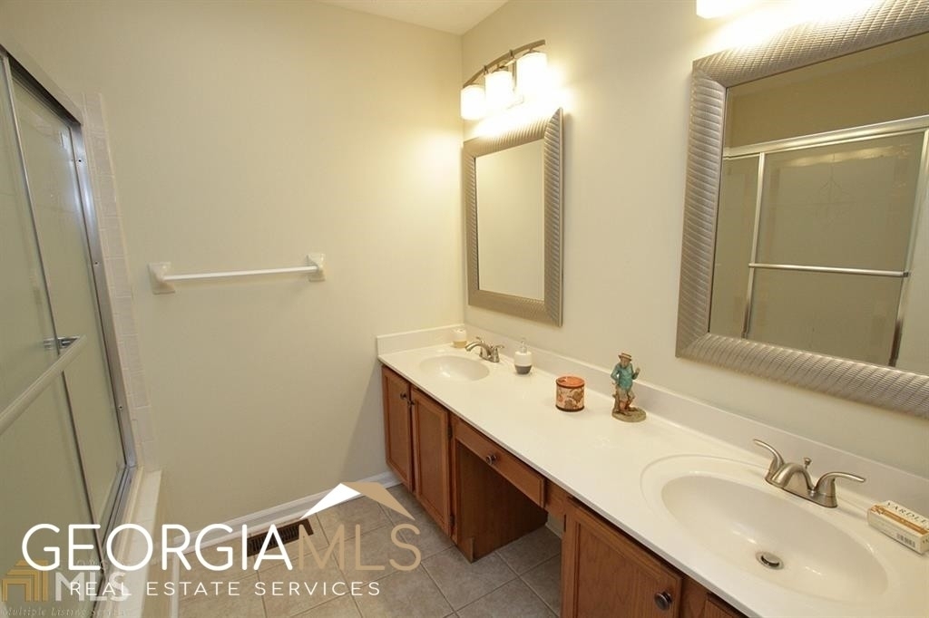 12110 Greenmont Walk - Photo 17