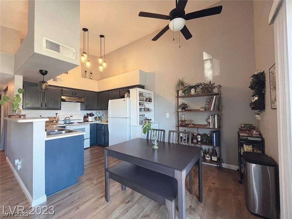 1575 W Warm Springs Road - Photo 4