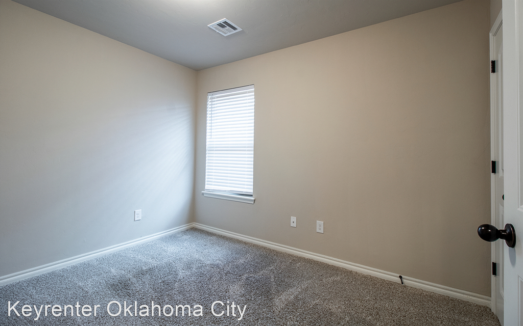 13916 Upper Village Dr - Photo 17