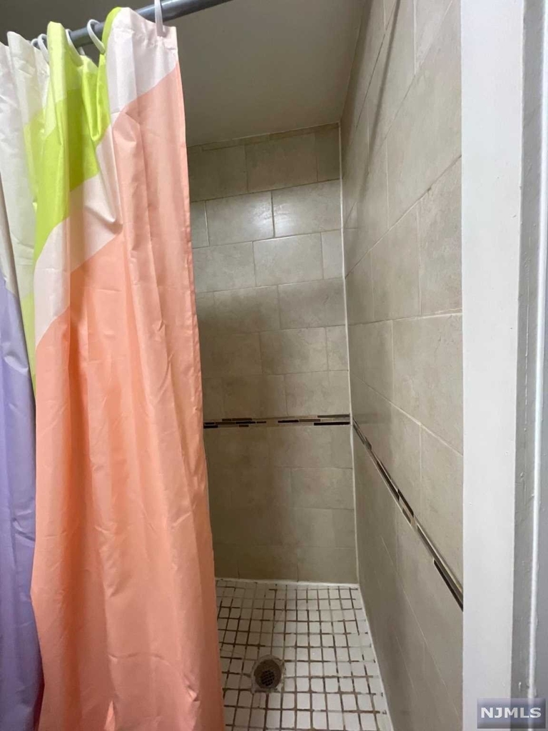 59 Halsey Street - Photo 5