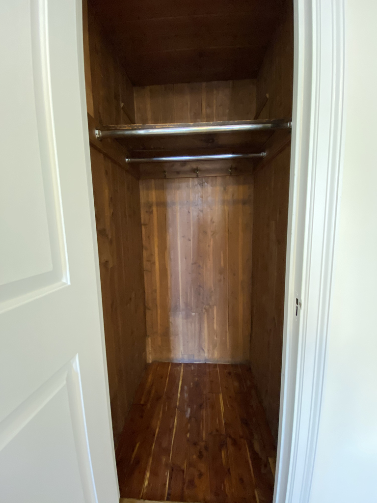 10th & University Place - Photo 7