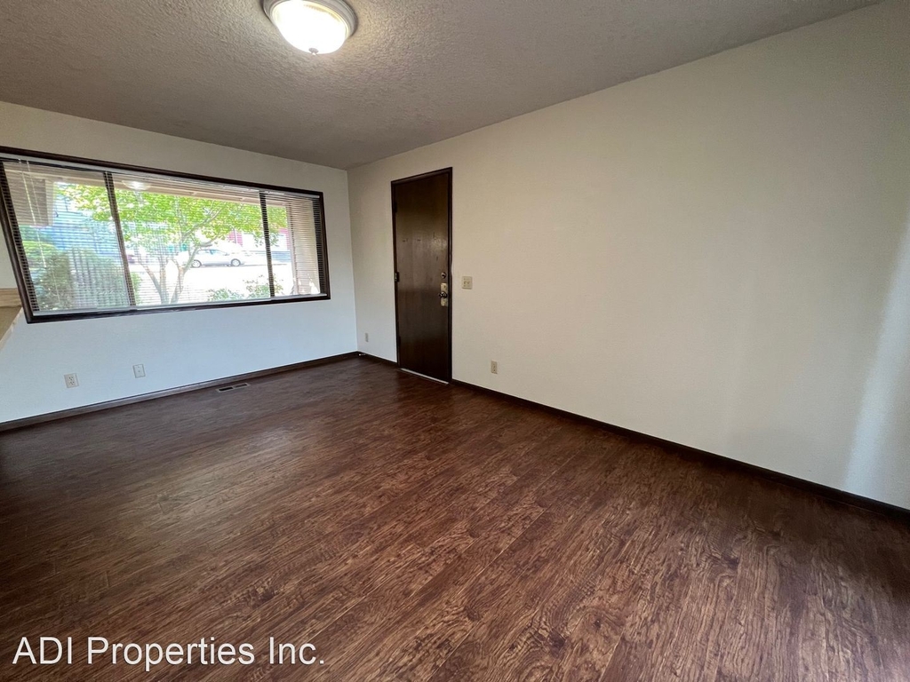 8820 Sw Oxbow Terrace - Photo 1