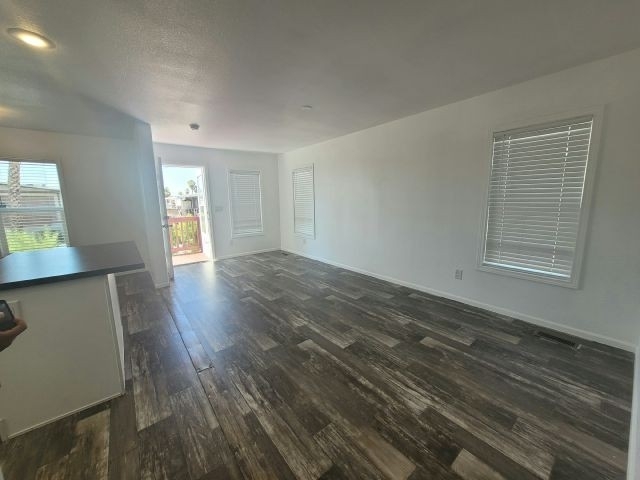 825 N Lamb Blvd - Photo 4