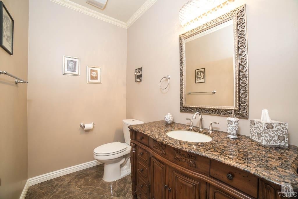 5936 Indian Pointe Drive - Photo 10